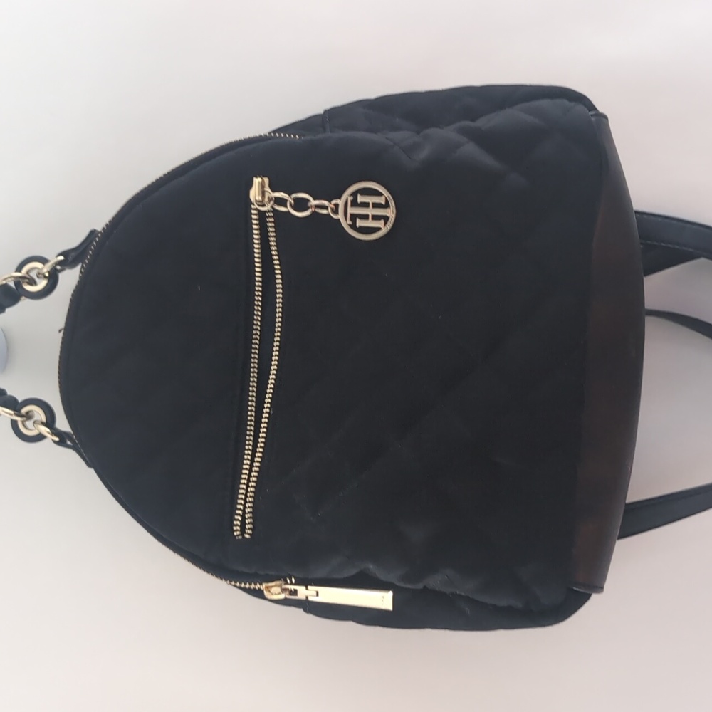 Tommy Hilfiger Black Quilted Elegant Backpack Style - Picture 3 of 14